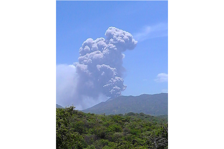 Fuerte actividad del Telica