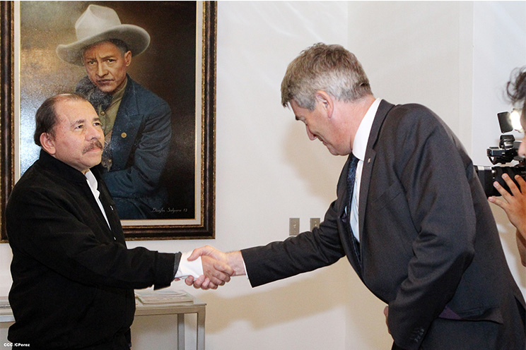 Presidente Daniel sostiene encuentro con ejecutivos de Statoil Noruega