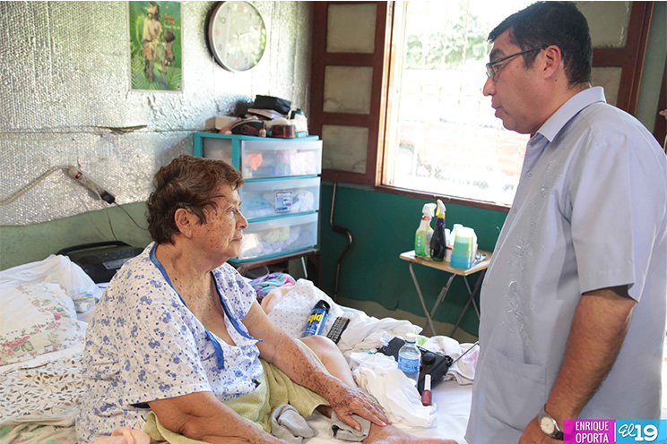 Madres reciben con alegría mensaje de amor y esperanza del Presidente Daniel y Rosario