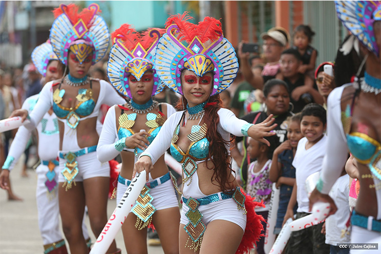 Bluefields celebra Mayo Ya