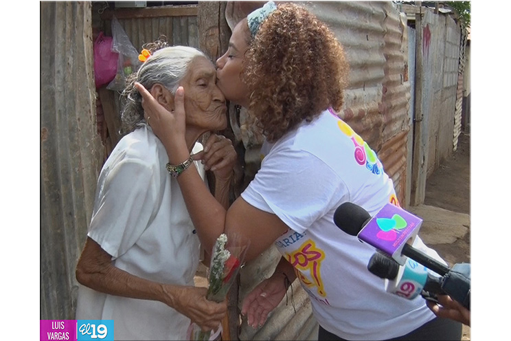 Gobierno Sandinista abraza y llena de amor a las madres nicaragüenses en su día