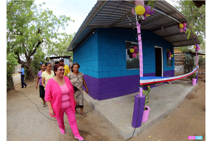 Familias de San Rafael del Sur reciben viviendas nuevas del Gobierno Sandinista