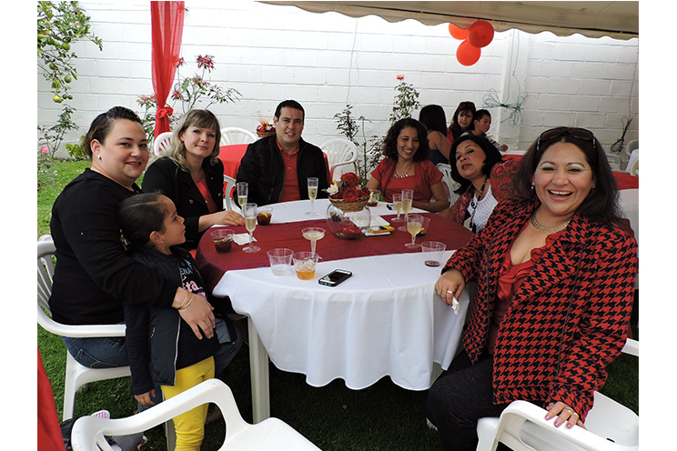 Celebran Día de la Madre Nicaragüense en Ecuador