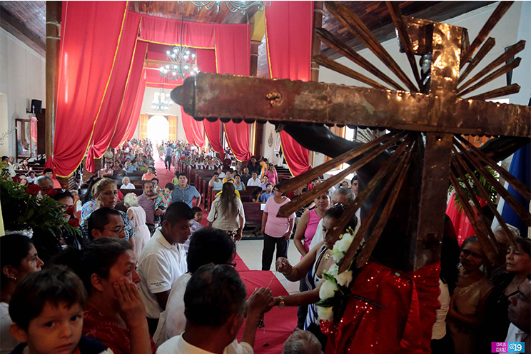 Masatepinos viven segundo día de fe, cultura y tradición en honor a la Santísima Trinidad