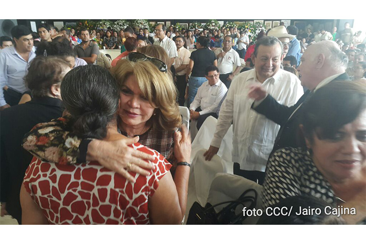 Nicaragua le rinde homenaje a la compañera María Elena Guerra