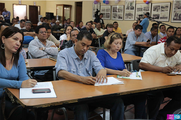 Alcaldes y secretarios políticos se preparan para llevar a cabo Simulacro Nacional ante terremotos y tsunami