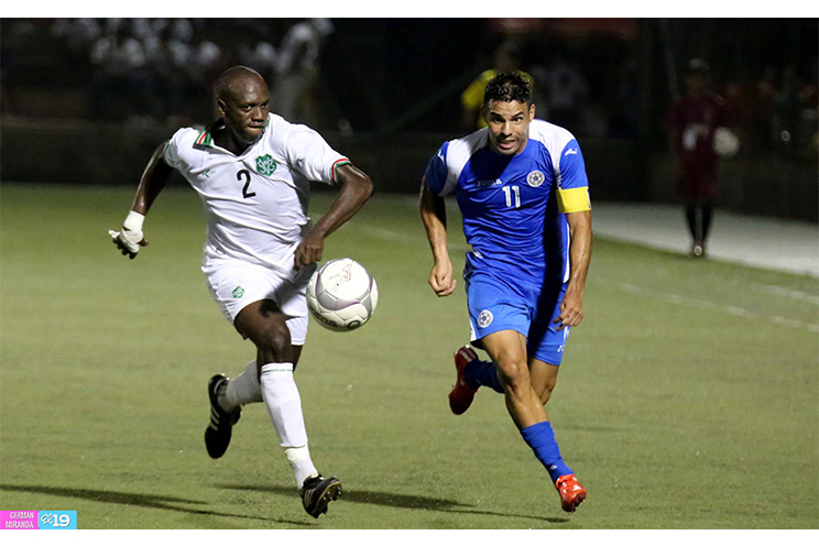 Nicaragua gana 1-0 a Surinam