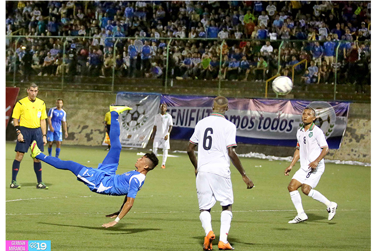 Nicaragua gana 1-0 a Surinam