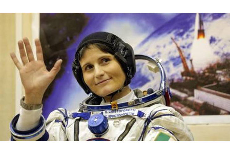 La astronauta tuitera que fotografió Managua desde el espacio romperá récord