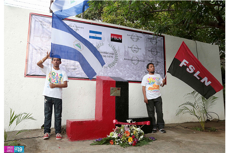 Rinden homenaje a la compañera Domitila Lugo