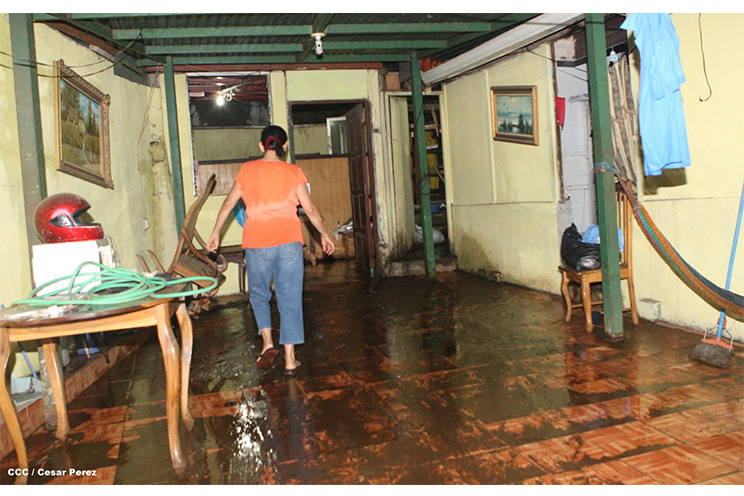 Lluvias de este martes causan afectaciones en 11 barrios