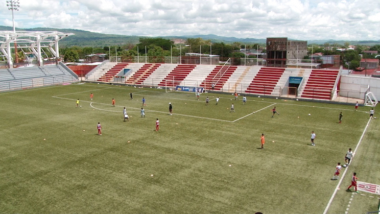 Director de la Fundación Real Madrid visita Escuela Socio Deportiva en Estelí