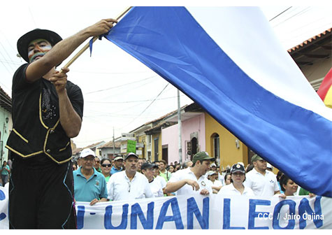 Realizan marcha en León en saludo al Día Mundial del Medio Ambiente