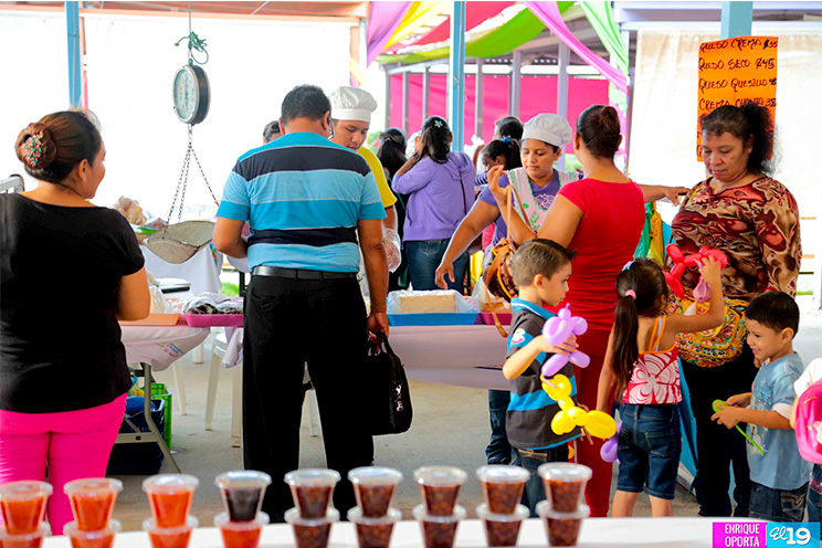 MEFCCA desarrolla Feria del Cacao en honor a San Antonio de Padua