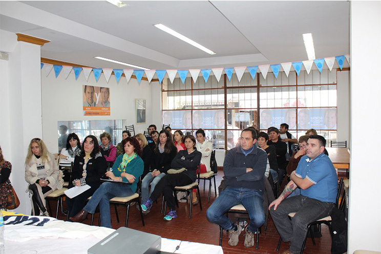 Juventud argentina interesada en realidad nicaragüense