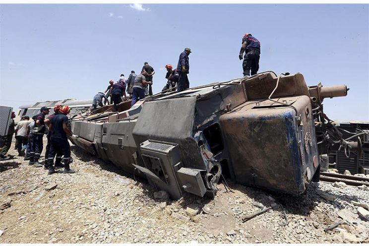 Accidente de tren en Túnez deja 17 muertos