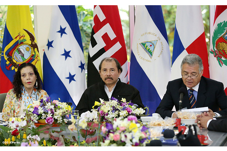 Nicaragua se prepara para un acuerdo comercial con Perú