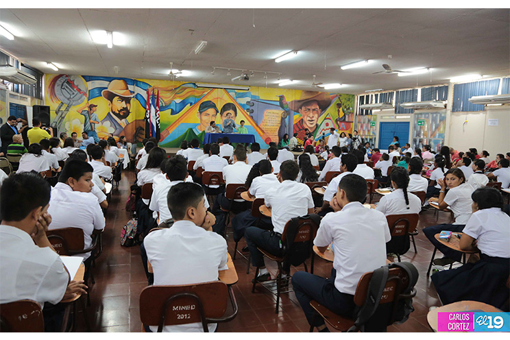 Estudiantes nicaragüenses compiten en Olimpíadas Nacionales de Matemáticas