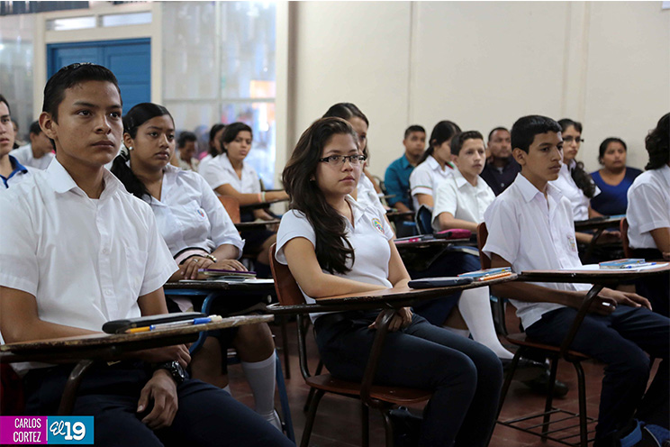 Estudiantes nicaragüenses compiten en Olimpíadas Nacionales de Matemáticas