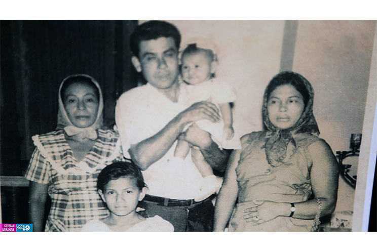 El Edén conmemora a sus tres heroínas