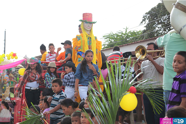 Nandaime presenta candidatas a reina de fiestas patronales