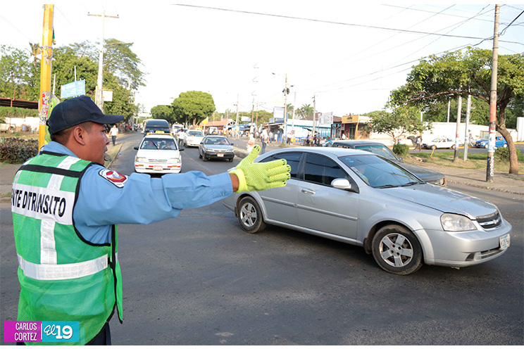 Policía Nacional fortalece seguridad en paradas y terminales de buses