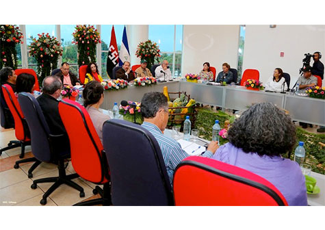 Presidente Daniel presenta Plan de Producción, Consumo y Exportación 2013