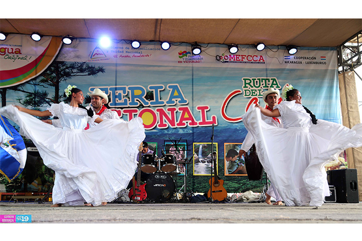 Inauguran feria regional de la Ruta del Café
