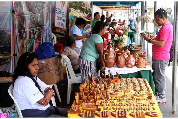 Inauguran feria regional de la Ruta del Café