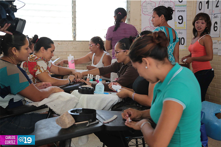 Jóvenes de Villa Carlos Fonseca avanzan en el proceso de formación técnica