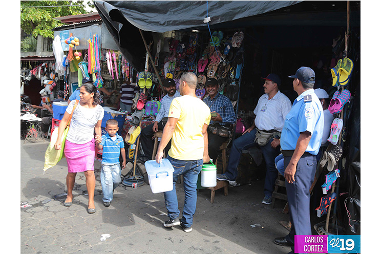 Plan de Seguridad Ciudadana garantiza la tranquilidad de compradores y comerciantes de los mercados capitalinos