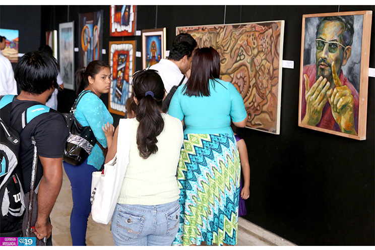Inauguran “Salón de Artes Plásticas Nicaragüenses” en el TNRD en honor al maestro Arnoldo Guillén