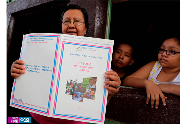 Títulos de propiedad, garantía de bienestar para las familias