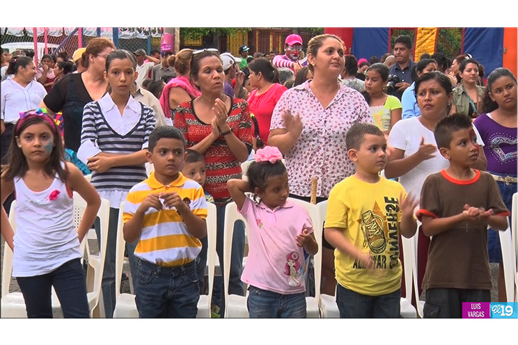 Mimados de la Revolución estrenan parque en el histórico Barrio Monseñor Lezcano
