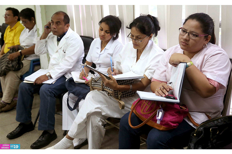 Silais-Managua capacita al personal médico sobre el manejo de la leptospira
