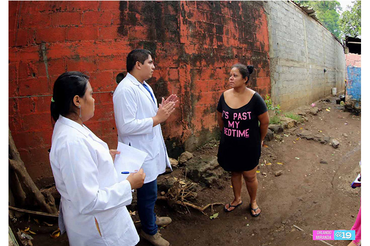 Brigadas médicas llevan mensaje de prevención de enfermedades a barrios costeros