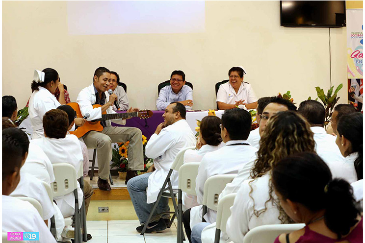 Médicos Sandinistas celebran a la Revolución
