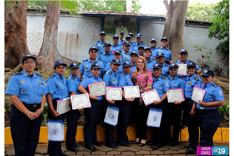 Comisarías de la Mujer cuentan con nuevas inspectoras policiales