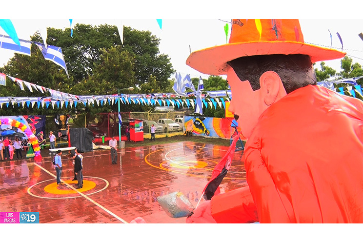 Familias celebran la rehabilitación del parque William Díaz en el distrito II