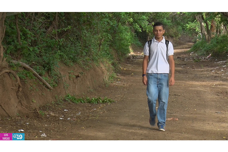 Secundaria Rural, un sueño hecho realidad para jovencito de San Andrés de la Palanca