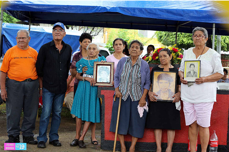Militancia sandinista conmemora a Héroes y Mártires de la Revolución en los barrios Venezuela y 1ro de Mayo