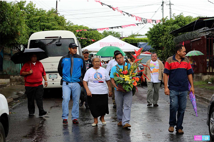 Militancia sandinista conmemora a Héroes y Mártires de la Revolución en los barrios Venezuela y 1ro de Mayo