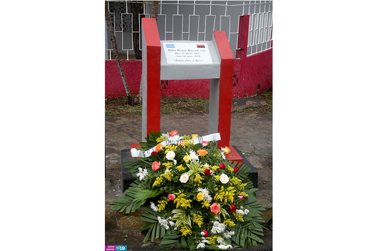 Militancia Sandinista del Distrito III honra la memoria de sus héroes y mártires
