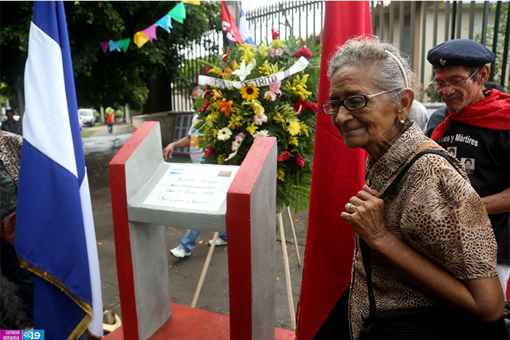 Militancia Sandinista del Distrito III honra la memoria de sus héroes y mártires