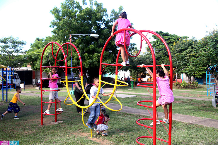 Gobierno inaugura mejoras en parque de Jardines de Veracruz