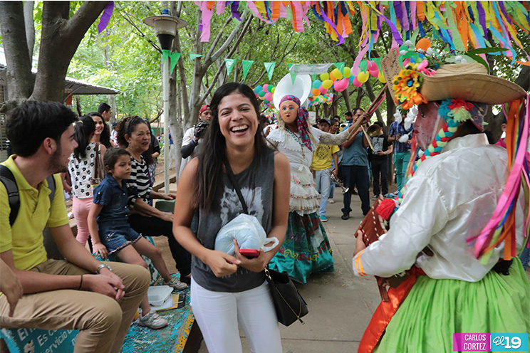 Movimientos juveniles de la UCA celebran el Día de la Alegría