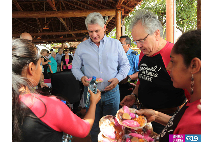 Primer Vicepresidente de Cuba y los Cinco héroes recorren Parque Nacional de Ferias