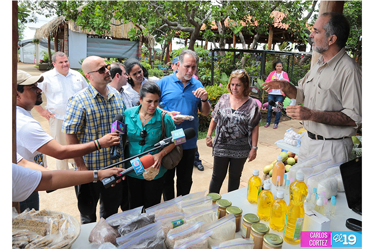 Héroes cubanos visitan Parque Nacional de Ferias