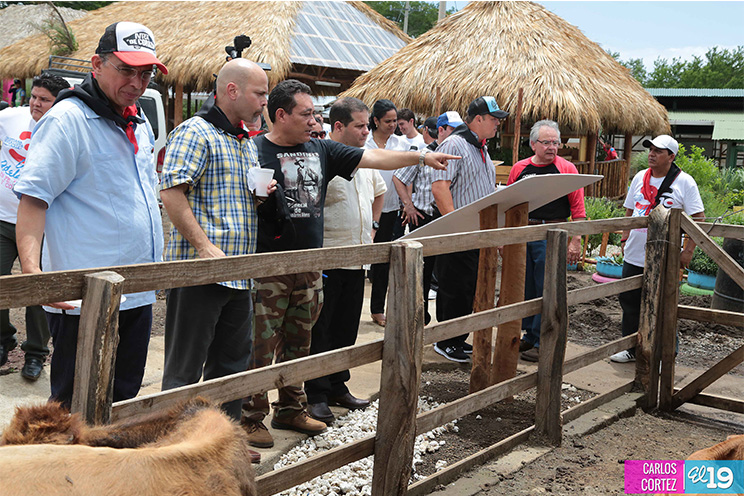 Héroes cubanos visitan Parque Nacional de Ferias