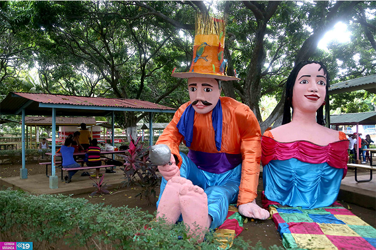 Familias capitalinas disfrutan de la tranquilidad y seguridad del Centro Recreativo Xilonem